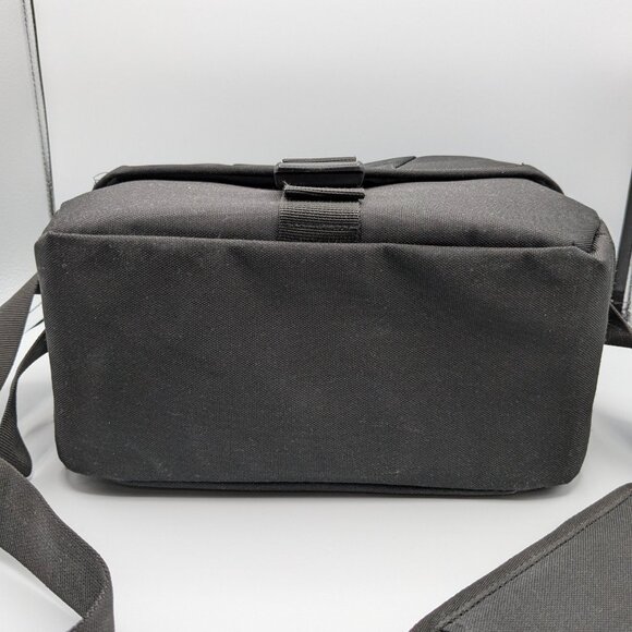 Canon Camera Large Bag for DSLR Camera and Lens - Picture 7 of 11